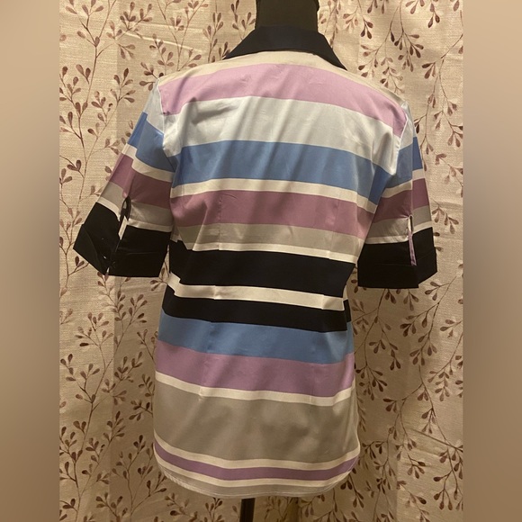 New York & Company - Women's V-Neck Button Down  Blouse (NWT) - Picture 2 of 7